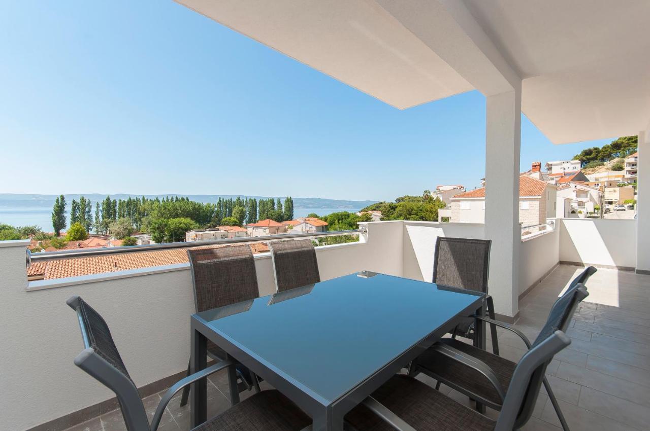 Apartman Mira- Omiš Buitenkant foto