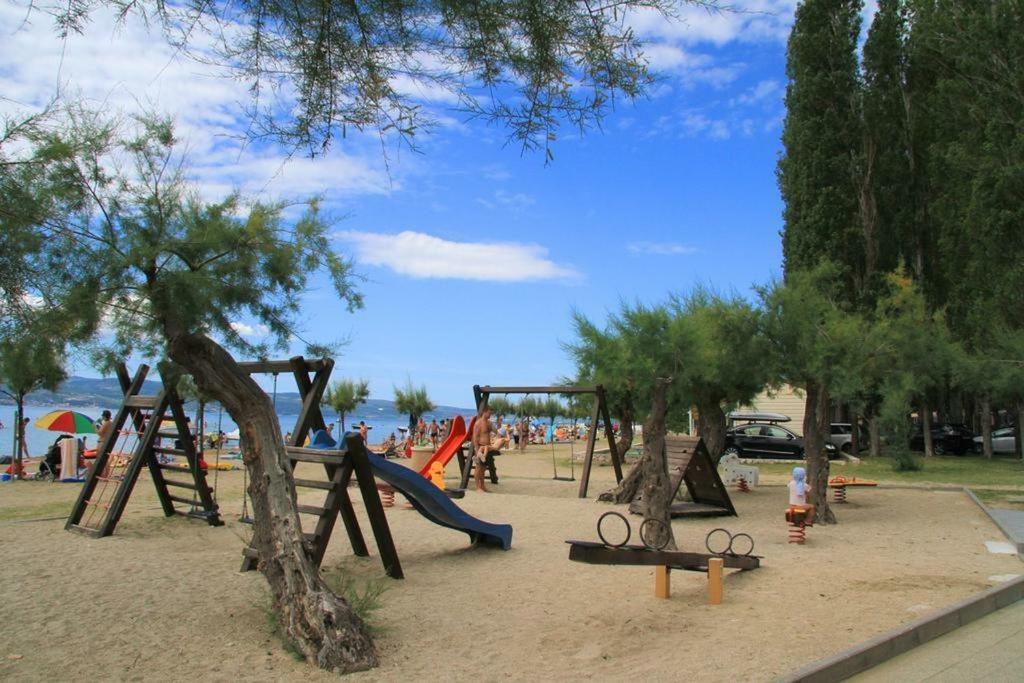 Apartman Mira- Omiš Buitenkant foto